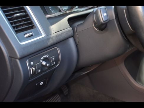 Used 2016 Volvo XC60 T5 Platinum FWD image 14