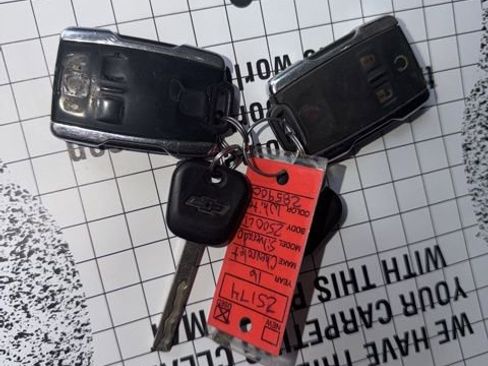 Used 2016 Chevrolet Silverado 2500 LTZ image 33