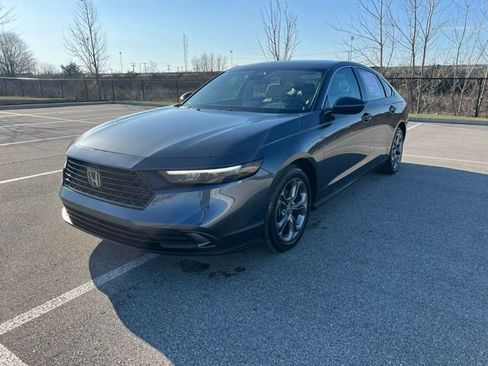 Used 2024 Honda Accord EX image 3