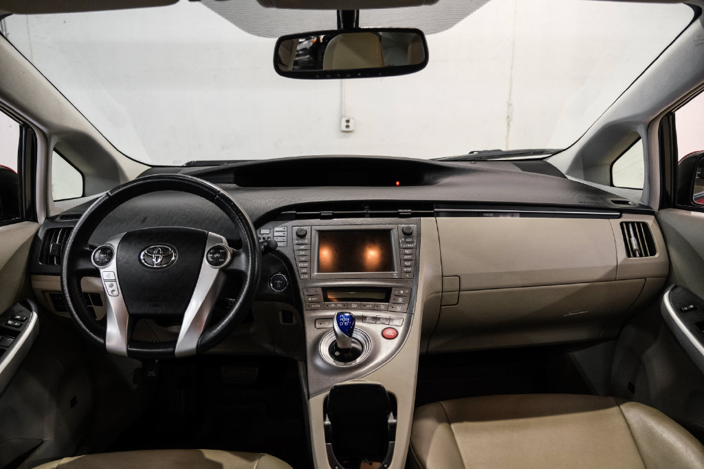 Used 2012 Toyota Prius Four w/ Deluxe Solar Roof Pkg FWD image 14
