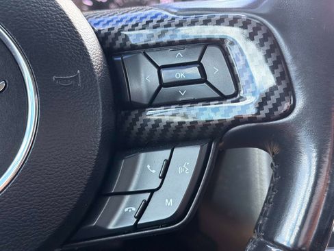 Used 2019 Ford Mustang GT w/ Black Accent Package RWD image 38