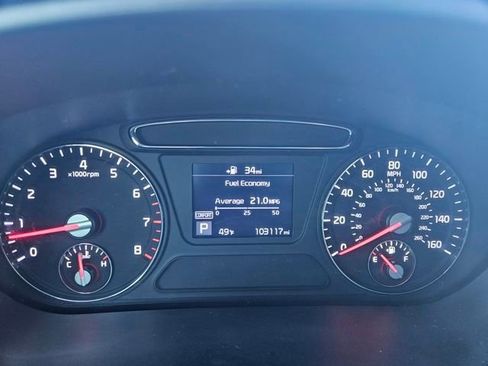 Used 2020 Kia Sorento S image 15