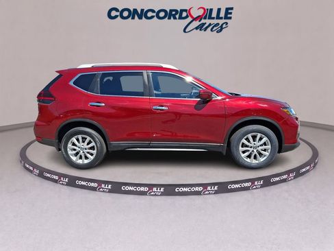 Used 2019 Nissan Rogue SV AWD/4WD image 7