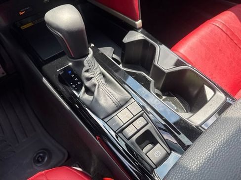 Used 2025 Toyota Camry XSE FWD image 30