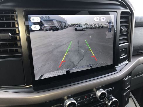 Used 2025 Ford F150 XLT w/ Equipment Group 301A Standard image 17