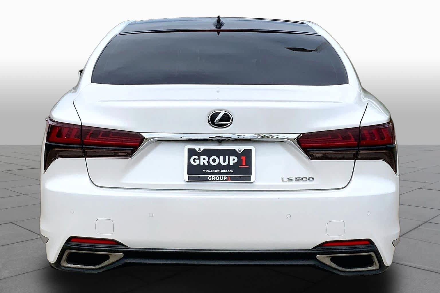 Used 2022 Lexus LS 500 w/ Interior Upgrade Package RWD image 5