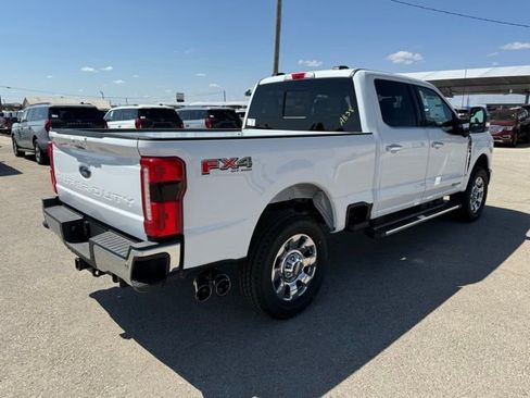 New 2026 Ford F250 Lariat w/ Lariat Premium Package image 8