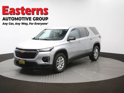 Used 2022 Chevrolet Traverse LS AWD/4WD image 57