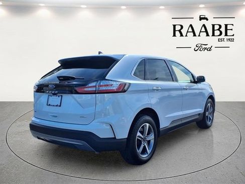 Used 2024 Ford Edge SEL w/ Convenience Package AWD/4WD image 7