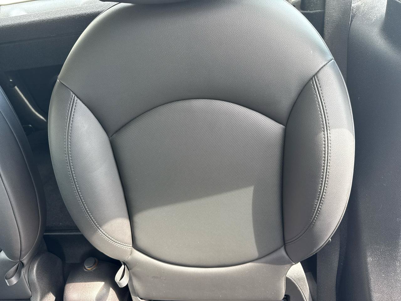 Used 2012 MINI Cooper Countryman FWD image 23
