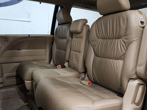 Used 2009 Honda Odyssey EX-L image 18