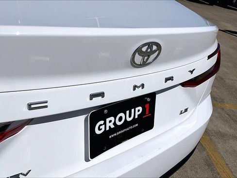 Used 2025 Toyota Camry LE image 29