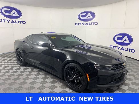 Used 2019 Chevrolet Camaro LT RWD image 1