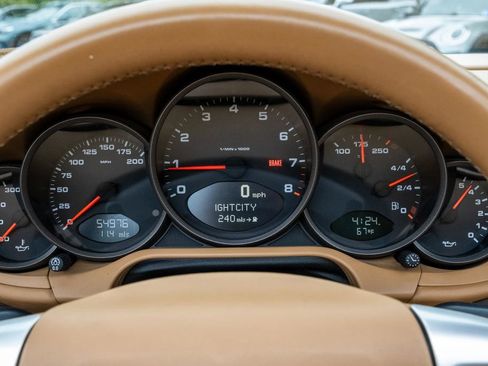 Used 2005 Porsche 911 Carrera RWD image 19