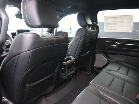 New 2026 RAM 1500 Laramie AWD/4WD image 14