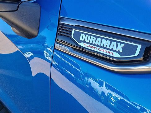 Used 2024 GMC Sierra 1500 AT4 w/ Technology Package image 13