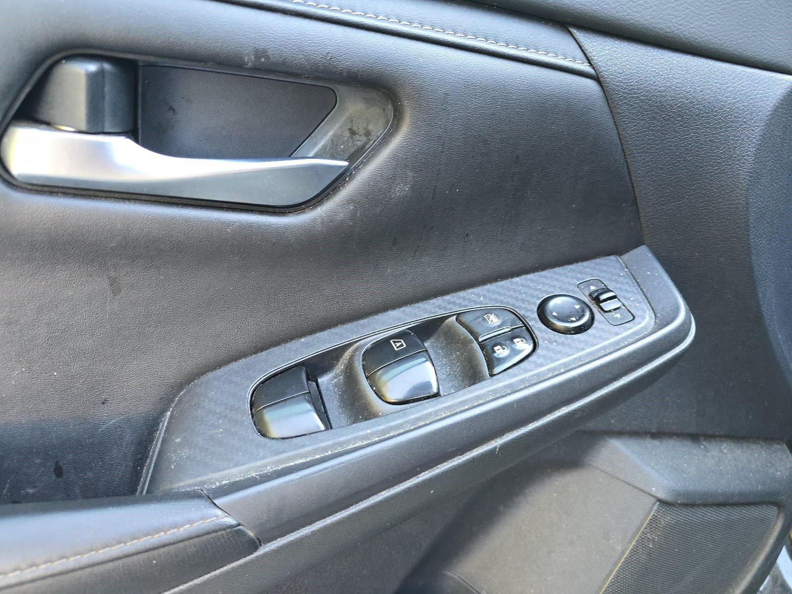 Used 2020 Nissan Sentra S FWD image 20