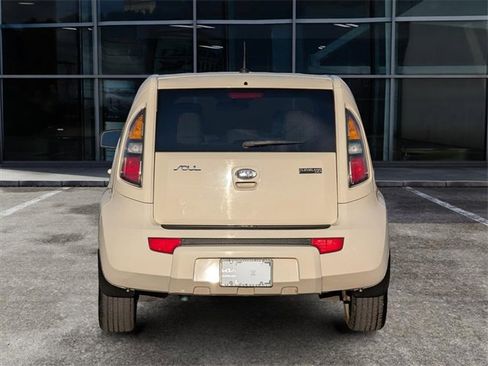 Used 2011 Kia Soul ! image 6