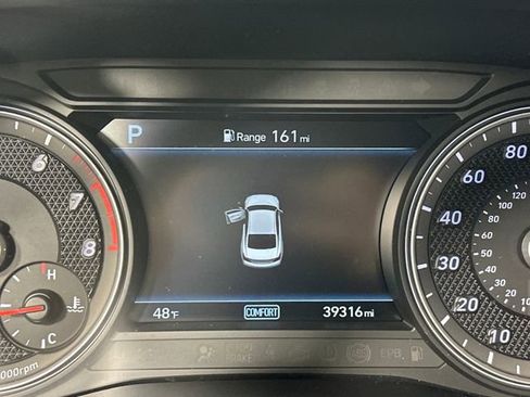 Used 2020 Genesis G70 2.0T image 18