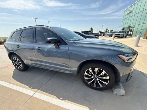 Used 2024 Volvo XC60 B5 Plus w/ Protection Package Premier AWD/4WD image 5