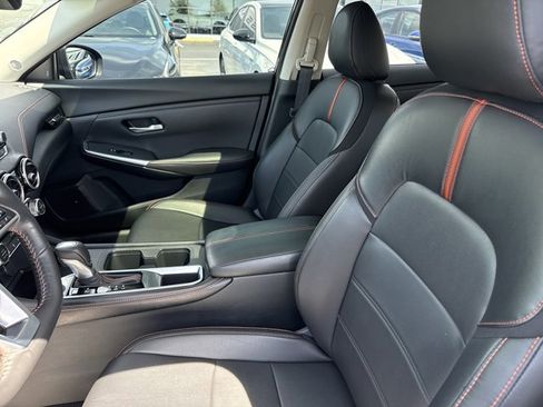 Certified 2025 Nissan Sentra SR w/ SR Premium Package FWD image 5