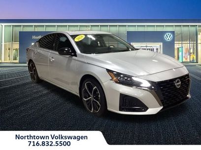 Used 2024 Nissan Altima 2.5 SR w/ SR Premium Package