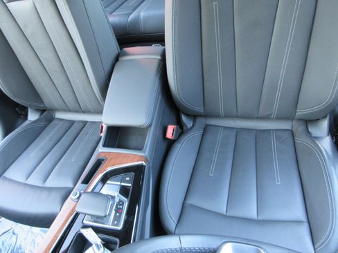 Used 2024 Audi A4 2.0T Premium image 14