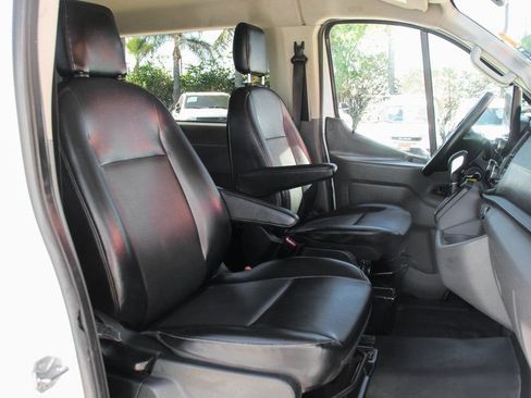Used 2020 Ford Transit 150 XL RWD image 31