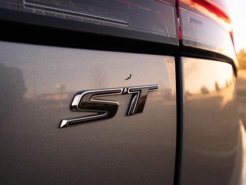 Used 2023 Buick Envision Preferred w/ Sport Touring Package image 43