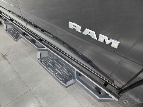 Used 2019 RAM 2500 Laramie image 25