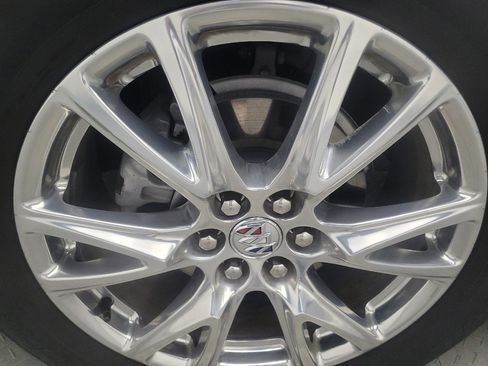 Used 2023 Buick Enclave Essence w/ Experience Buick Package FWD image 31