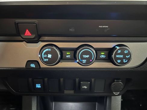 Used 2021 Toyota Tacoma SR RWD image 20