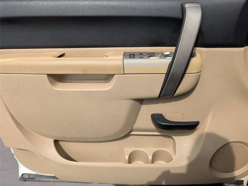 Used 2007 Chevrolet Silverado 1500 LS image 13