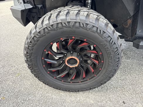 Used 2018 Jeep Wrangler Unlimited Sport S image 37