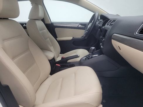 Used 2017 Volkswagen Jetta SE FWD image 21