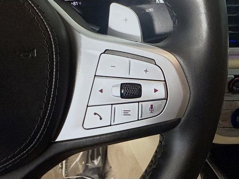 Used 2020 BMW 740i xDrive w/ Luxury Rear Seating Package image 15