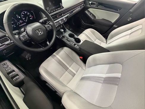 Certified 2025 Honda Civic Sport image 11