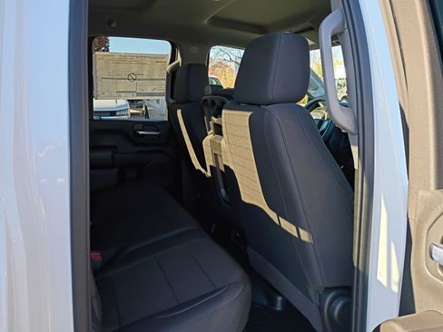 New 2026 Chevrolet Silverado 3500 W/T image 25