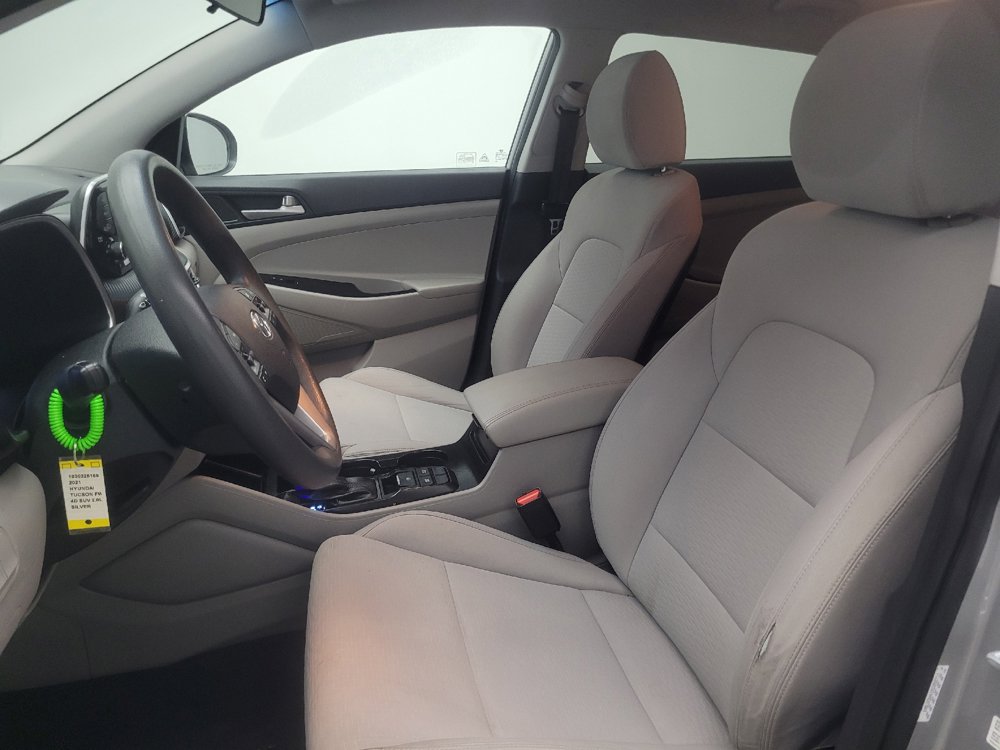 Used 2021 Hyundai Tucson SE FWD image 17