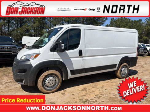 New 2026 RAM ProMaster 2500 w/ Convenience Group image 1