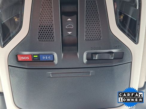 Certified 2025 Subaru Outback Limited image 35