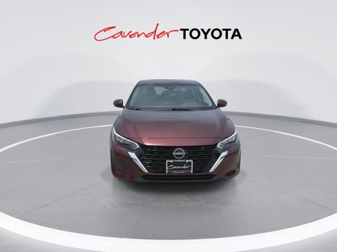 Used 2025 Nissan Sentra SV FWD image 3