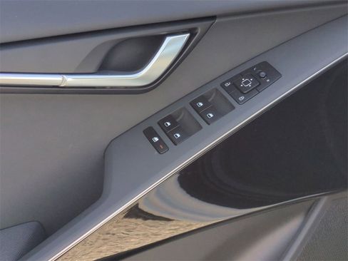 New 2026 Kia Niro Wind image 23