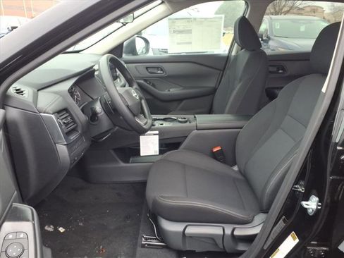 New 2026 Nissan Rogue S image 26