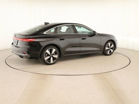 Used 2025 Audi A5 2.0T Premium w/ Convenience Package AWD/4WD image 7