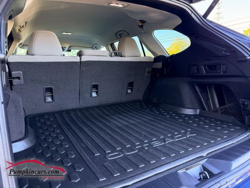 Used 2024 Subaru Outback Premium image 17