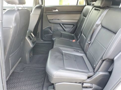 Used 2021 Volkswagen Atlas Cross Sport SE AWD/4WD image 13