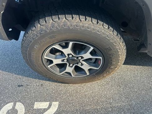 Used 2018 Jeep Wrangler Unlimited Sport AWD/4WD image 8