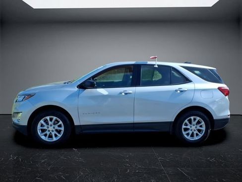 Used 2019 Chevrolet Equinox LS FWD image 7