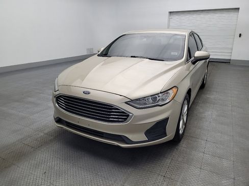 Used 2019 Ford Fusion SE image 15